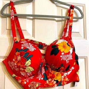 NWT Torrid 1X Red Floral Tie-Front Push Up Bikini Top